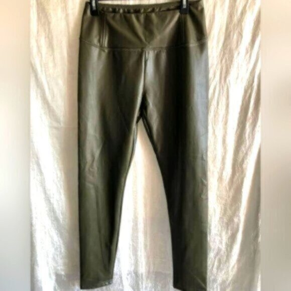 7 For All Mankind Vegan Leather Leggings / Pants High Waistv NWT sz Lrg - Picture 4 of 7